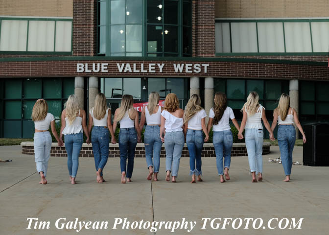 bvw,cheer,action,group,team,experienced,photography,fun,natural,affordable,high,school,seniors